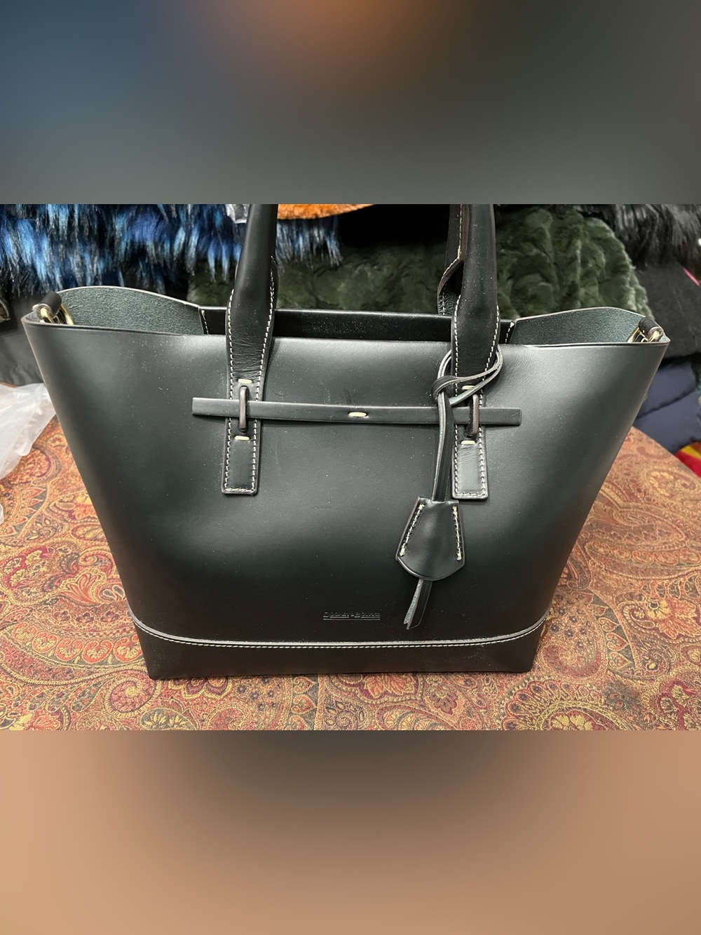 Dooney & Bourke Alto Annabella Tote - Black